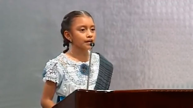 Nathalia Lizeth López López, una niña de origen indígena que con su discurso sorprende a todo México